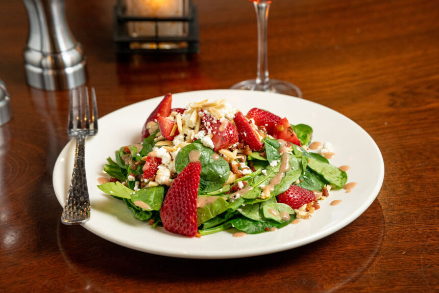 strawberry-spinach-salad